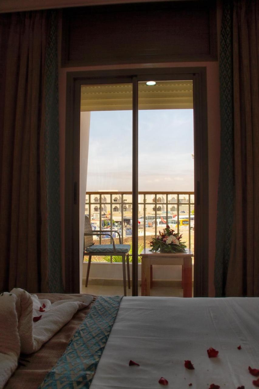 Hotel Al Mamoun Insgane Eksteriør billede